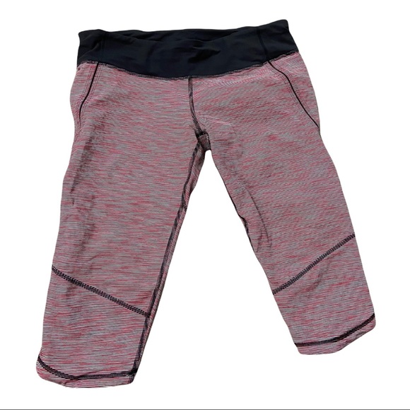 Lululemon Sz 10 Pink Stripe Crop Leggings